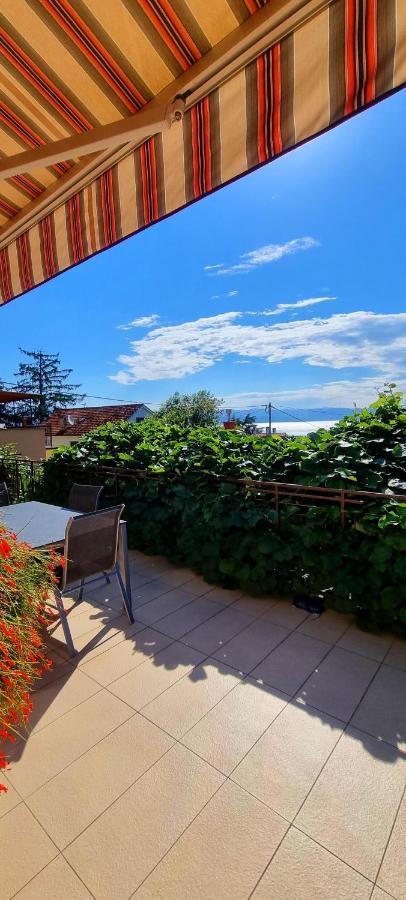 Apartments Skorup Ičići Екстериор снимка