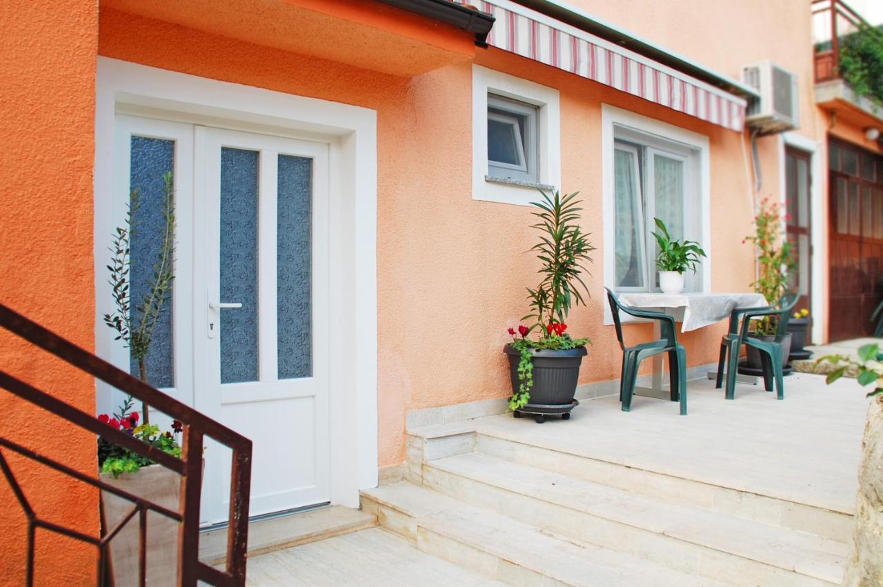Apartments Skorup Ičići Екстериор снимка